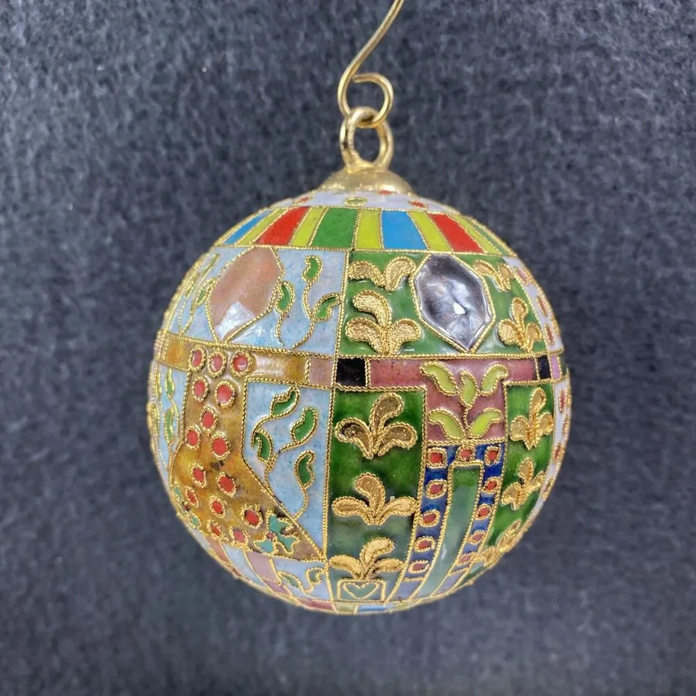 Franklin Mint please see